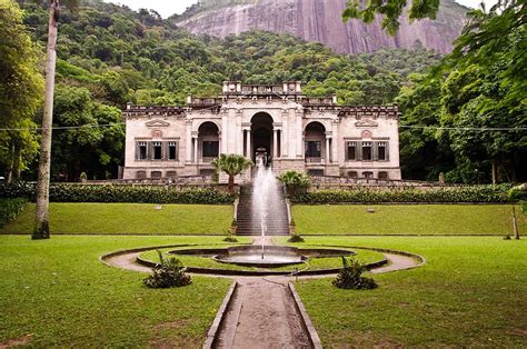  Parque Lage:  จิตวิญญาณแห่งความงามและศิลปะในเมืองรีโอเดอจาเนโร!