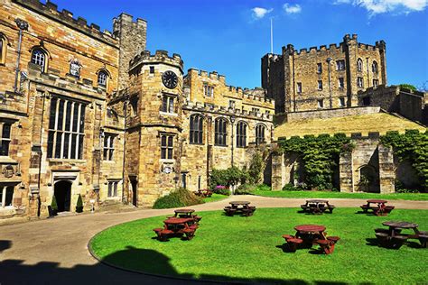  Durham Castle: สัมผัสประวัติศาสตร์และความงดงามอันเป็นนิรันดร์ของปราสาทเก่าแก่